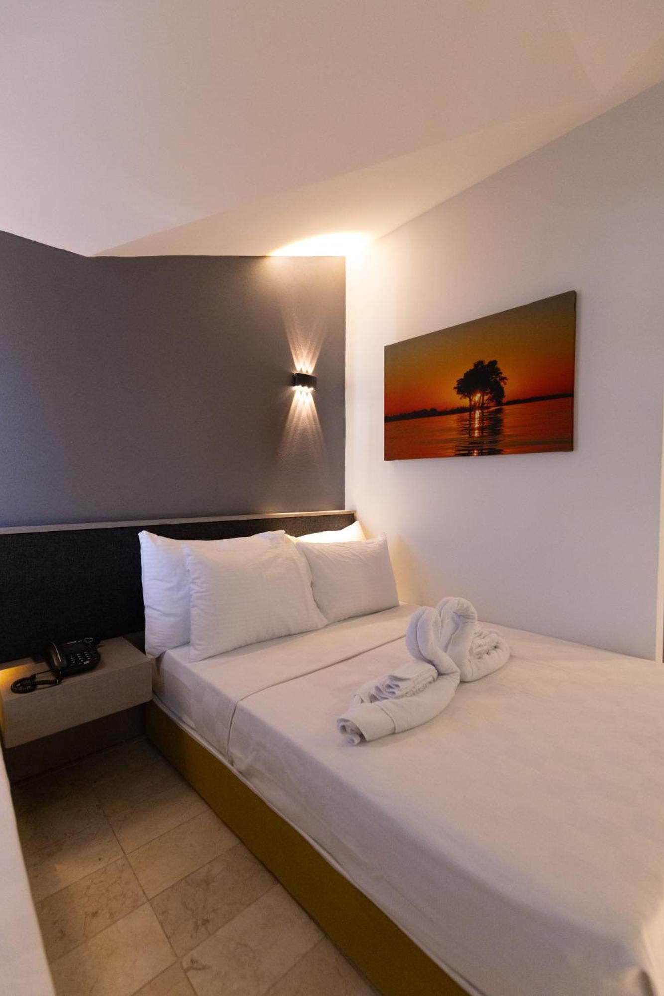 Three Points Hotel ベルディビ エクステリア 写真