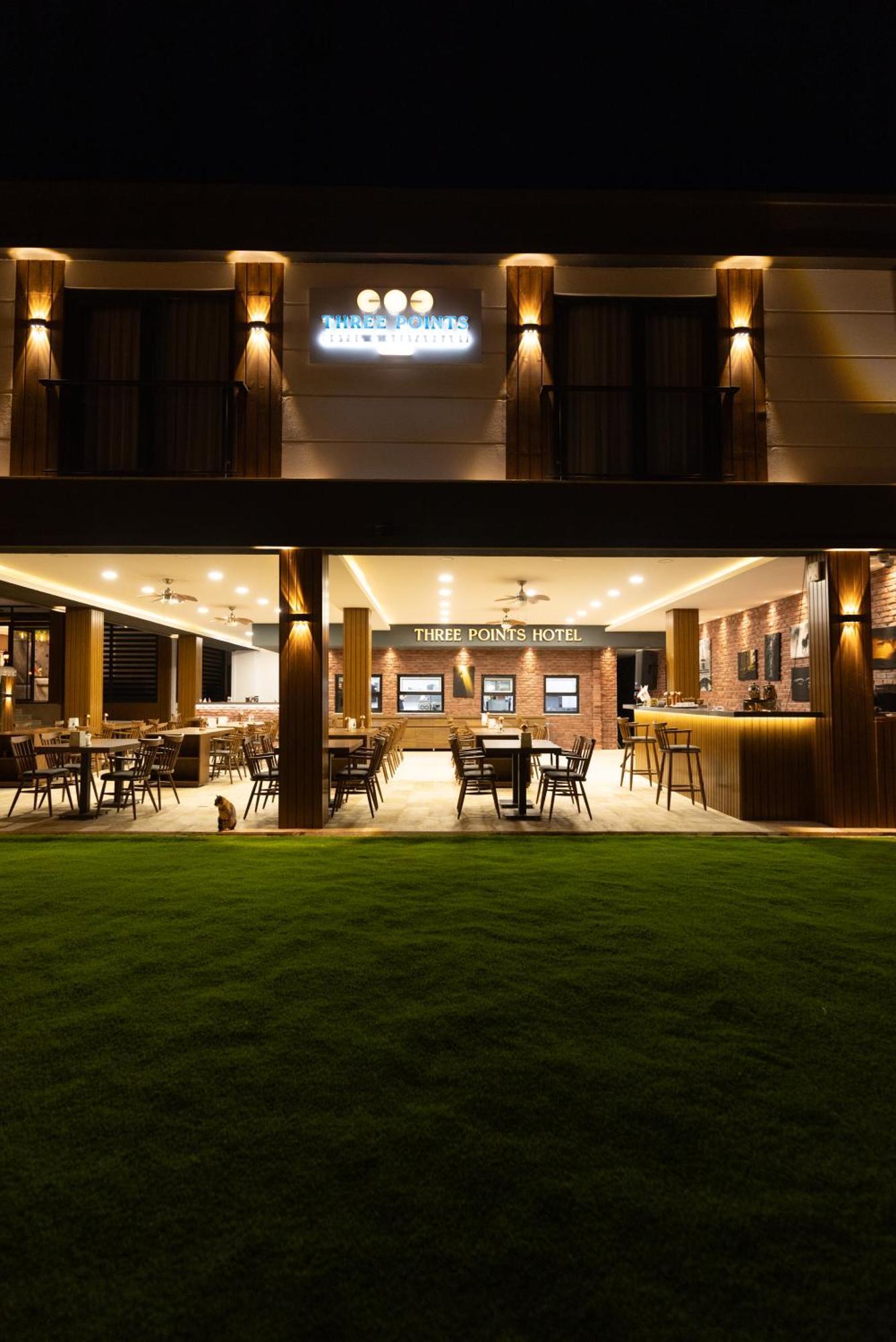 Three Points Hotel ベルディビ エクステリア 写真